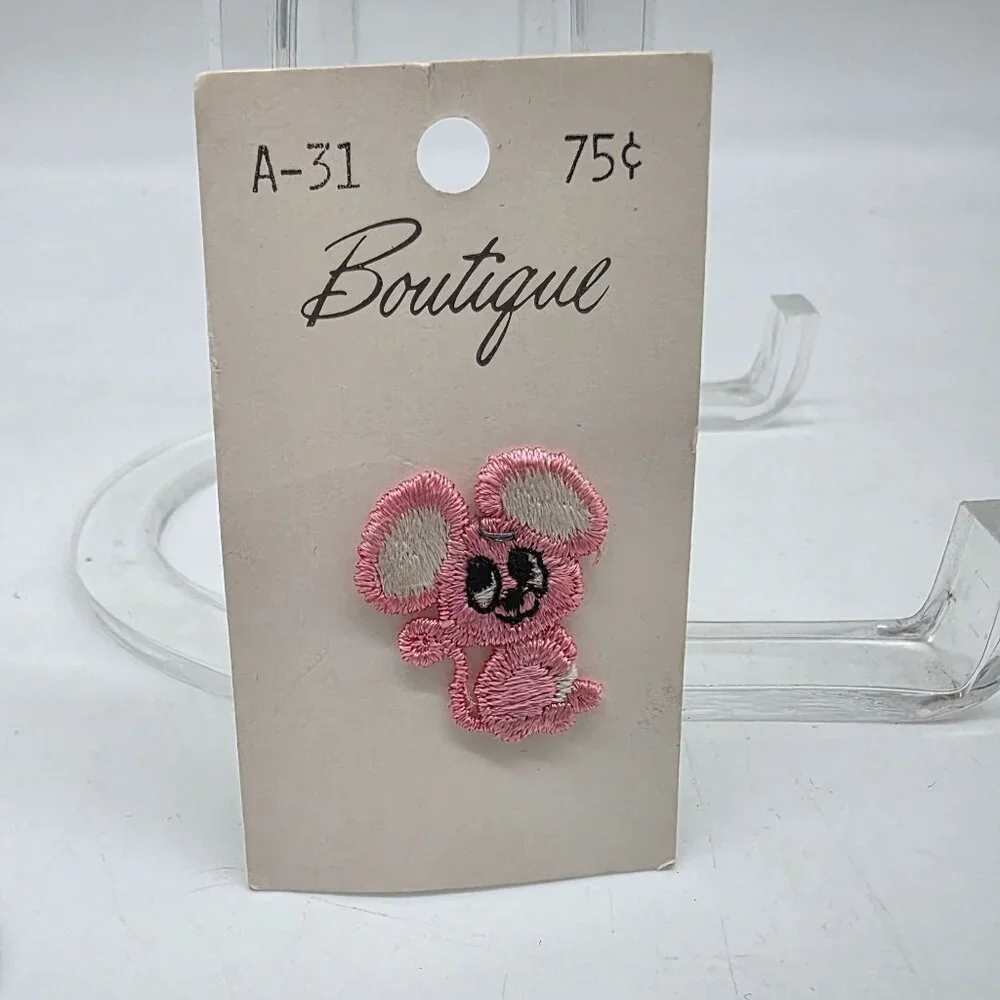 Pink Embroidered Mouse Iron-On Patch Boutique Design 1"X1-1/4" - Picture 2 of 2